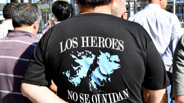 San Fernando: vigilia por Malvinas con show folklórico y homenaje a ex combatientes