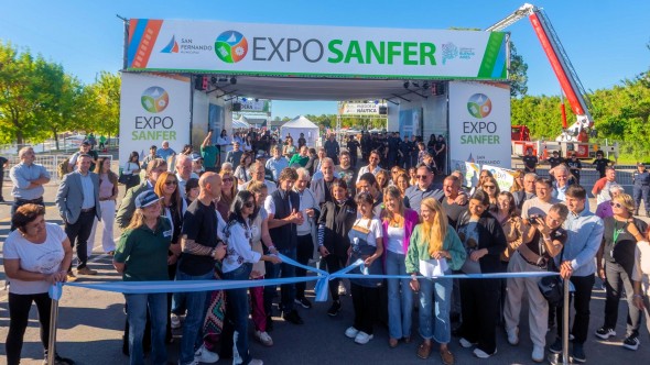 Miles de personas ya disfrutan "Expo Sanfer", gran feria de industrias, comercios e innovación tecnológica
