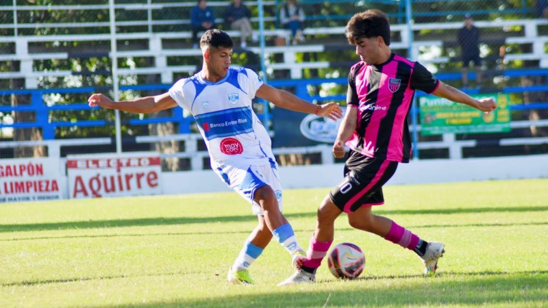 Atlético Escobar logró su primer triunfo en el Federal A: venció a Gimnasia de Concepción del Uruguay