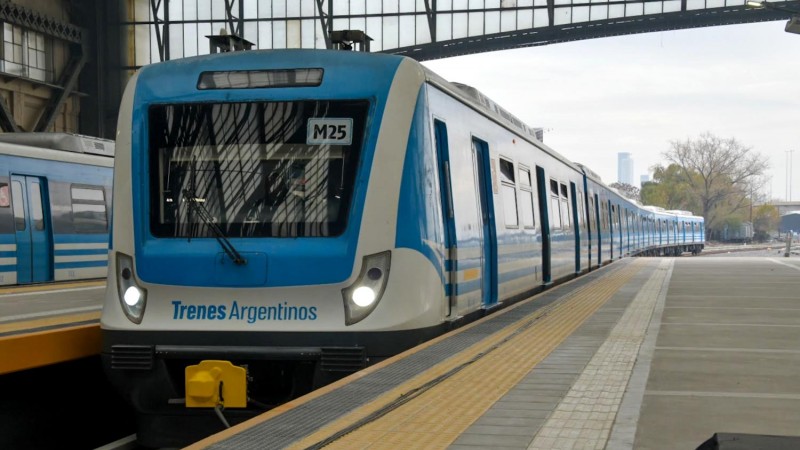El Gobierno derogó la restricción que obligaba a los trenes del Mitre y Sarmiento a ingresar a terminales a 5 km/h