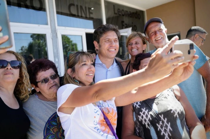 Kicillof: "Nuestro compromiso es acompañar a los empresarios y los trabajadores del turismo para que les vaya bien en esta temporada"