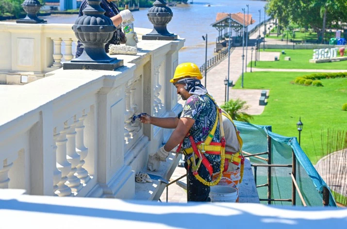 El Municipio continúa con las tareas de mantenimiento edilicio en el Museo de Arte Tigre