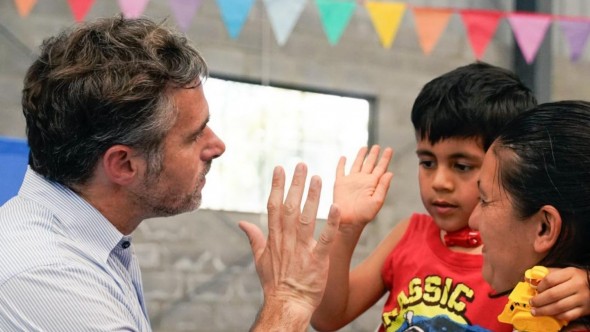 Achával encabezó una jornada recreativa por el Día de las Personas con Discapacidad en el Club Municipal Del Viso