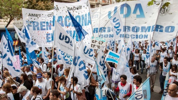 La Justicia suspendió la reforma laboral docente: qué cambia para el derecho de huelga