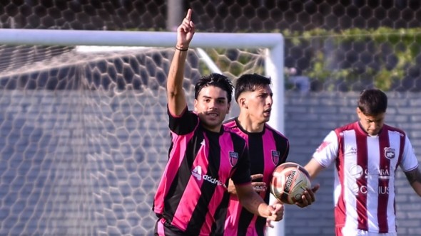 Primera victoria como local para Atlético Escobar en el Federal A