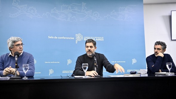 Bianco: "Argentina está viviendo una catástrofe productiva, social y económica"
