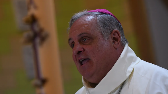 La Iglesia advirtió sobre el aumento de la pobreza: "Cada vez más gente de clase media baja pide ayuda en Cáritas"